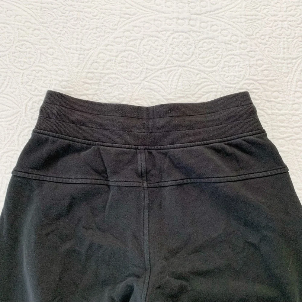 Lululemon‎ Warm Down Jogger (28